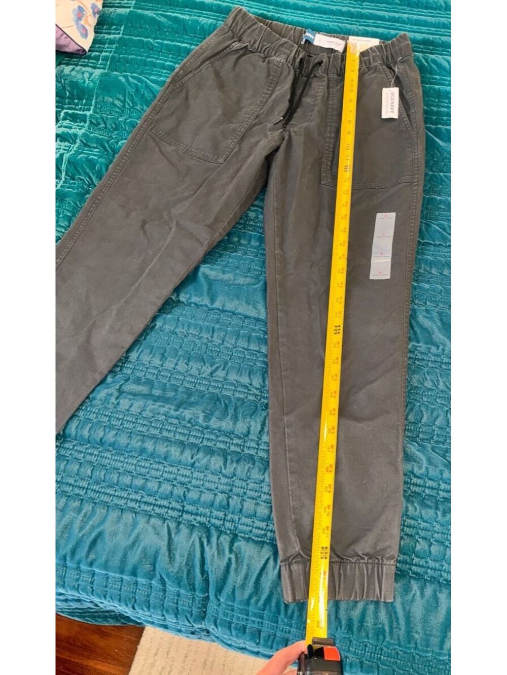 Old Navy Modern Jogger Pants for Men, Size Small, Gray